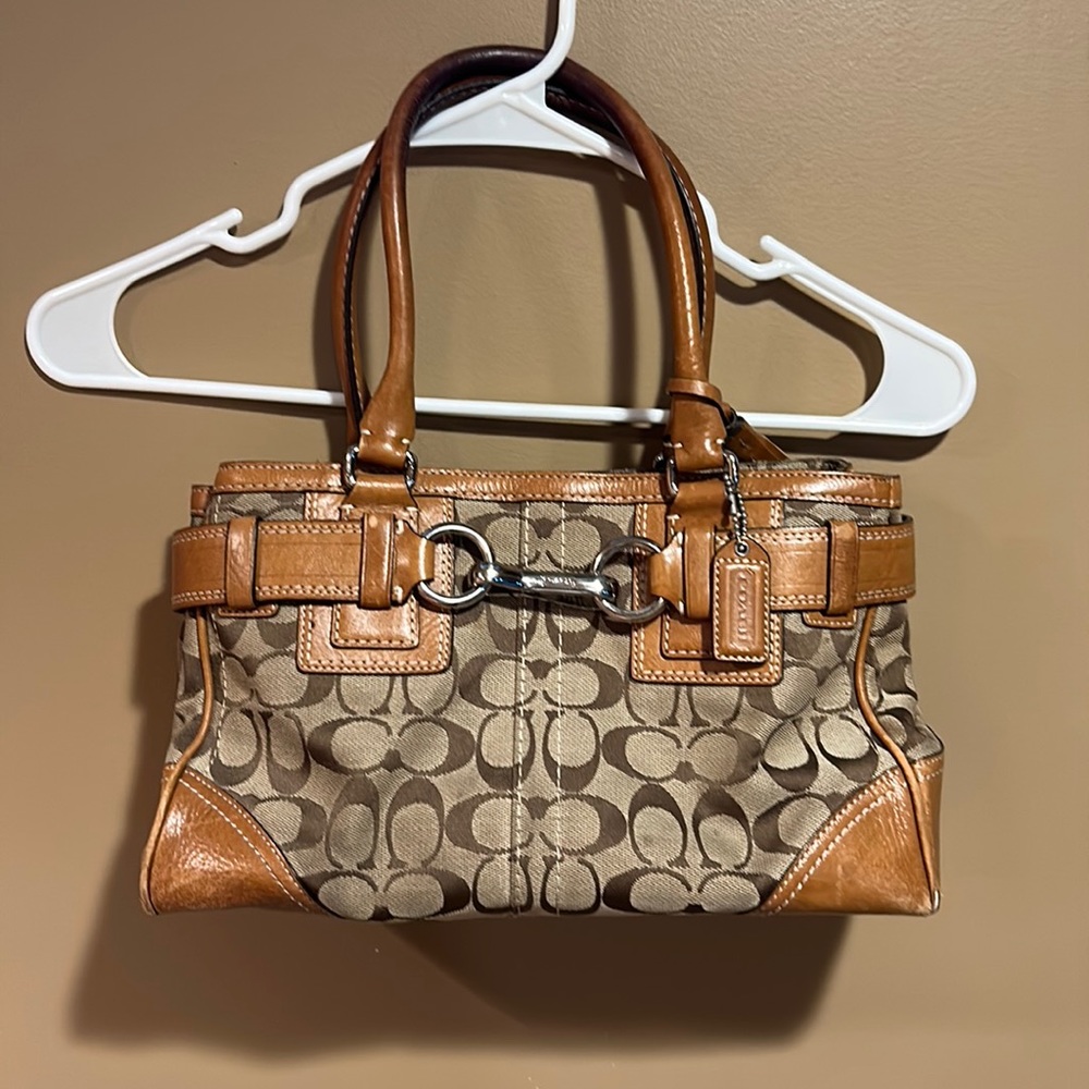 COACH Brown Signature Logo Handbag with leather purple inside  M0771-12297